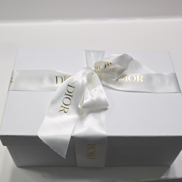 Dior Women's Sandals in Cream and Gold - Picture 1 of 4